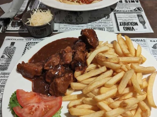 Restaurant Bistro-Snack Camping Bissen à Esch-sur-Sûre, Luxembourg