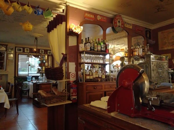 Restaurant Bistrot de l’univers à Brive-la-Gaillarde, France