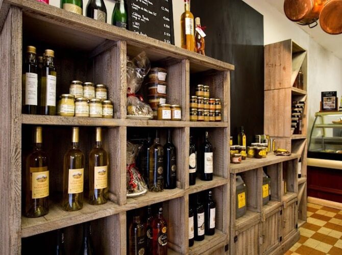 Restaurant Bistrot et Traiteur à Valbonne, France