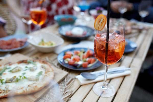 Bolinas restaurant & outdoor terrace à Cap-d'Ail, France