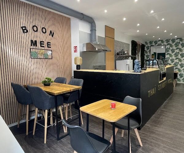 Restaurant Boon mee à Givet, France