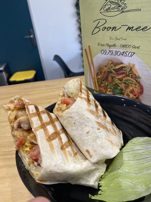 Restaurant Boon mee à Givet, France