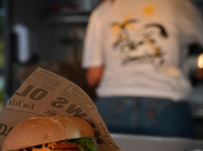 Restaurant Bouche B Foodtruck à La Londe-les-Maures, France