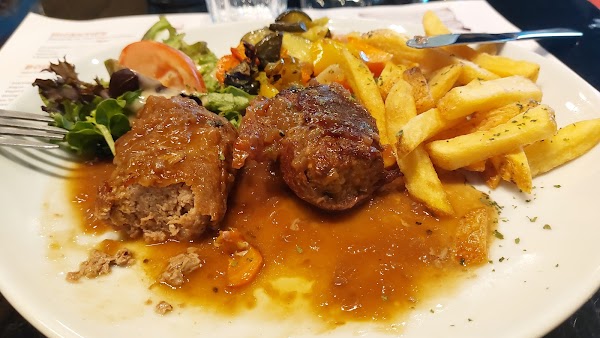 Restaurant BOUILLON CHEZ LOUIS à Creutzwald, France