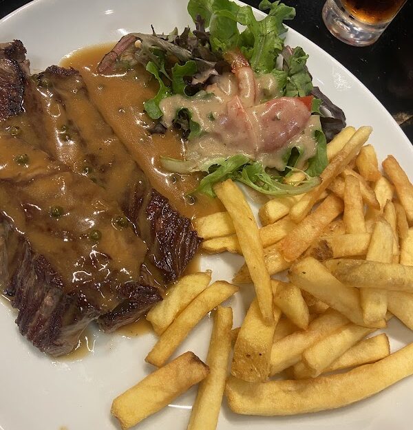 Restaurant BOUILLON CHEZ LOUIS à Creutzwald, France