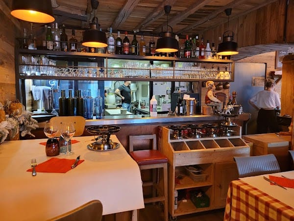 Restaurant Bouillon des Halles à Dole, France