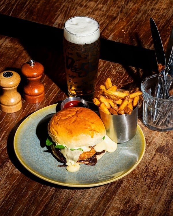 Restaurant Brass & Co à Gif-sur-Yvette, France