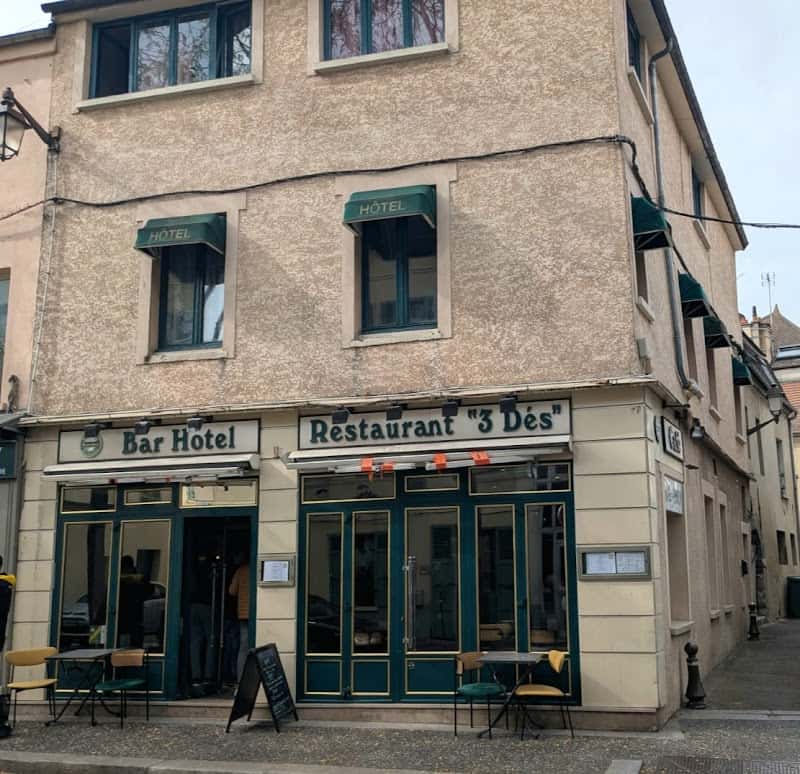 Restaurant Brasserie 3 Dés à Mantes-la-Jolie, France