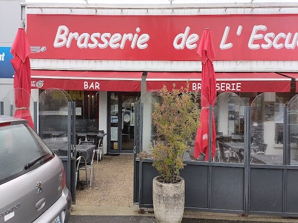 Restaurant BRASSERIE de LESCUDILLIER à Aurillac, France
