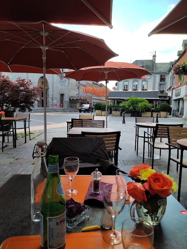 Restaurant Brasserie-Grill de l’Hôtel-de-ville à Givet, France