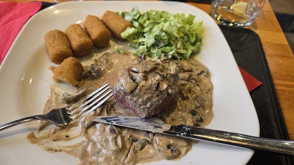 Restaurant Brasserie Jeanne à Couvin, Belgique