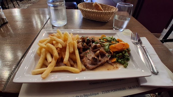 Restaurant Brasserie Le Français à Pontarlier, France