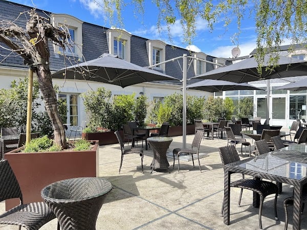 Restaurant Brasserie Le Patio à Laval, France