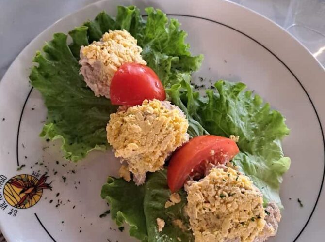 Restaurant Brasserie Le Victor x Les Paris Mutuels Urbains à Sète, France