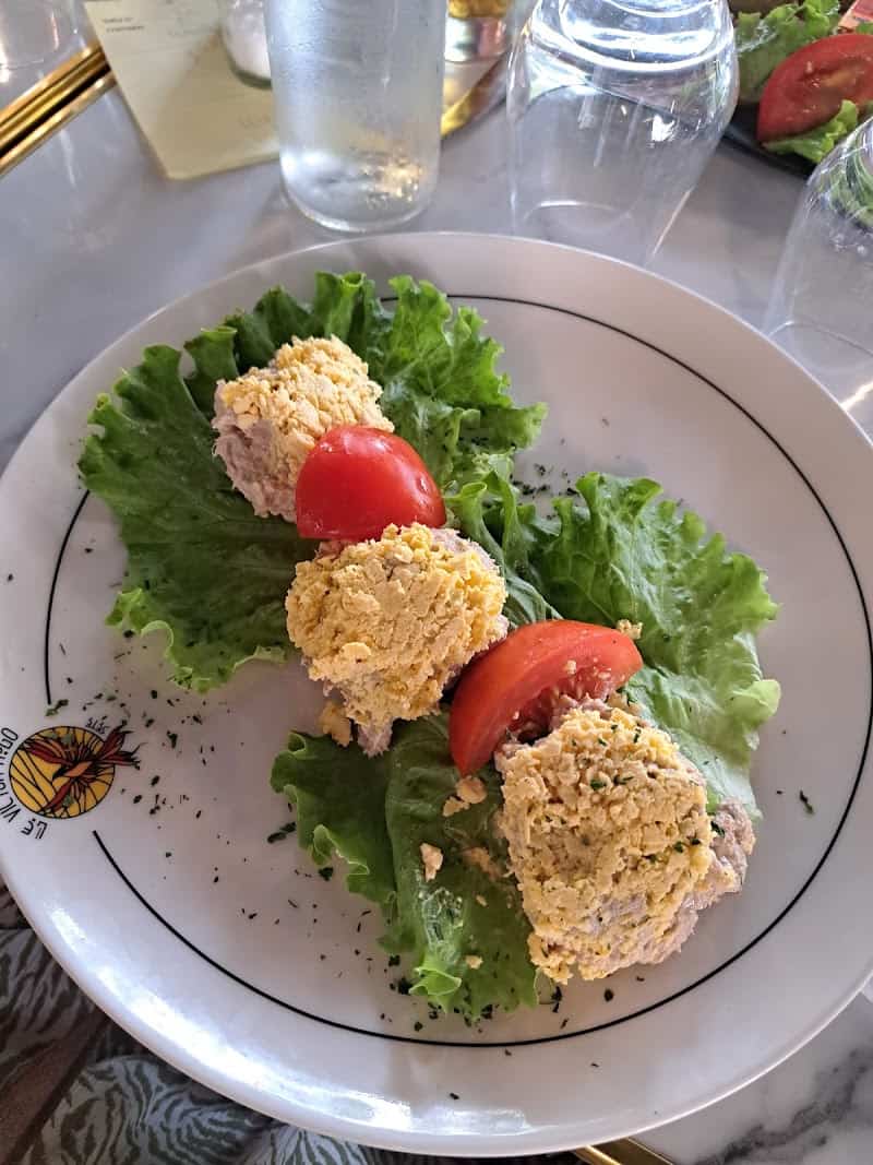 Restaurant Brasserie Le Victor x Les Paris Mutuels Urbains à Sète, France