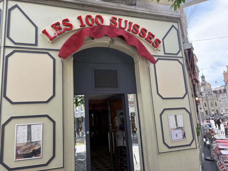 Restaurant BRASSERIE LES 100 SUISSES à Lausanne, Suisse