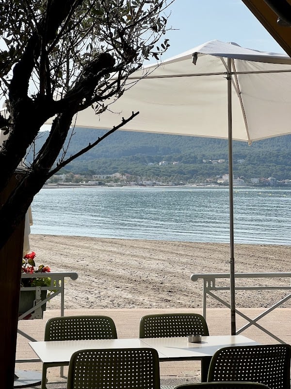 Restaurant Brasserie Papillon à Saint-Cyr-sur-Mer, France