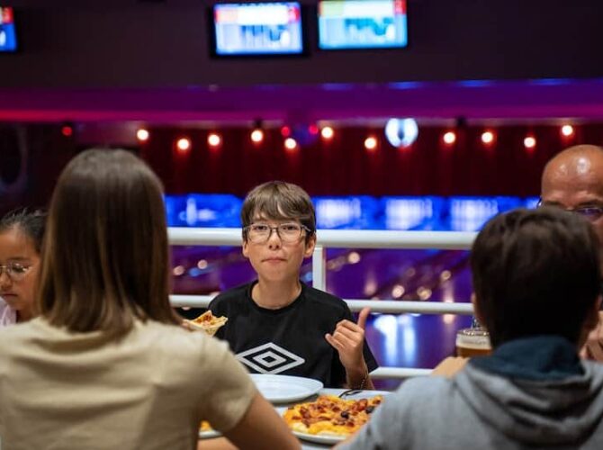Restaurant Brasserie & Pizzeria du Bowling Sportica à Gravelines, France