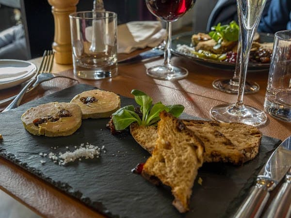 Restaurant Brasserie Pont de Loire à Nevers, France