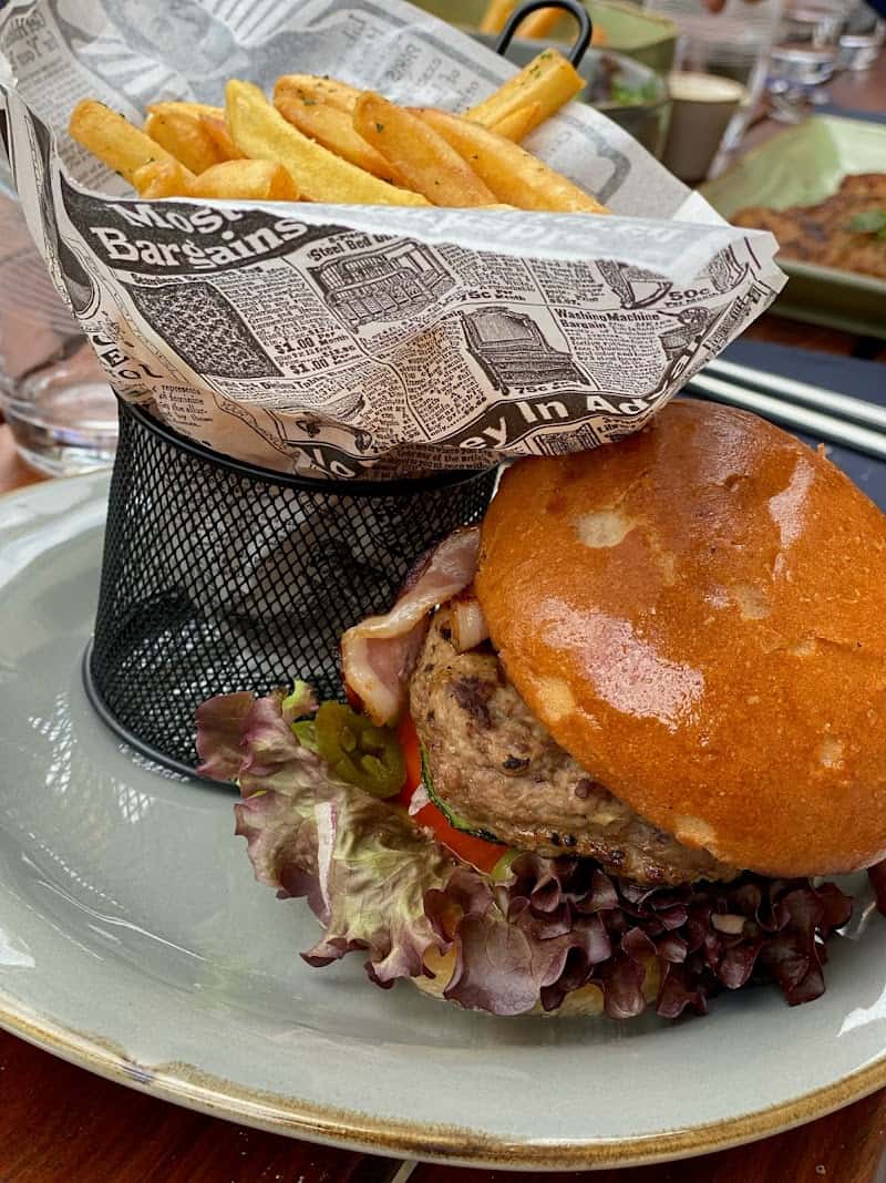 Restaurant Brasserie Schmëdd à Esch-sur-Alzette, Luxembourg