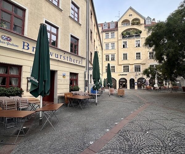 Restaurant Bratwurstherzl à München (Munich), Allemagne