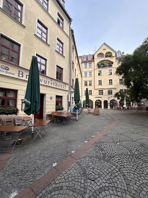 Restaurant Bratwurstherzl à München (Munich), Allemagne