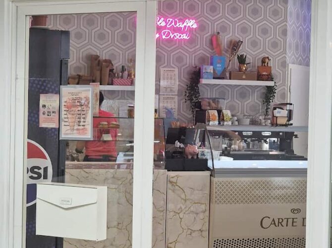 Restaurant Bubble waffle by DVSCAI à Diekirch, Luxembourg