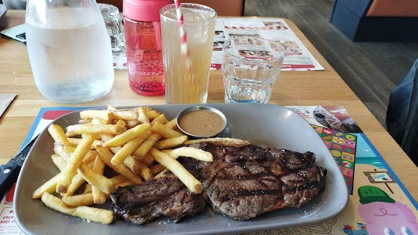 Restaurant Buffalo Grill Lescar à Lescar, France