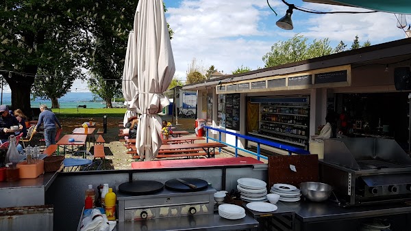 Restaurant Buvette de la Plage à Lutry, Suisse