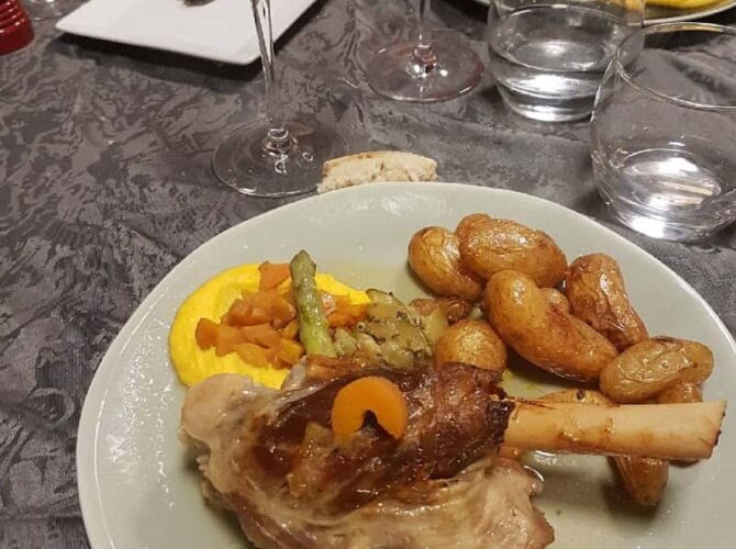 Restaurant Cafe Bernard à Prunières, France