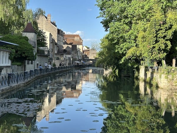 Restaurant Café Charles à Dole, France