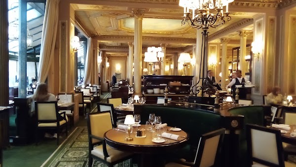Restaurant Café de la Paix à Paris, France