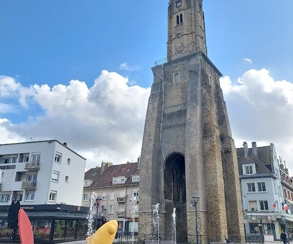Restaurant Café de la tour à Calais, France