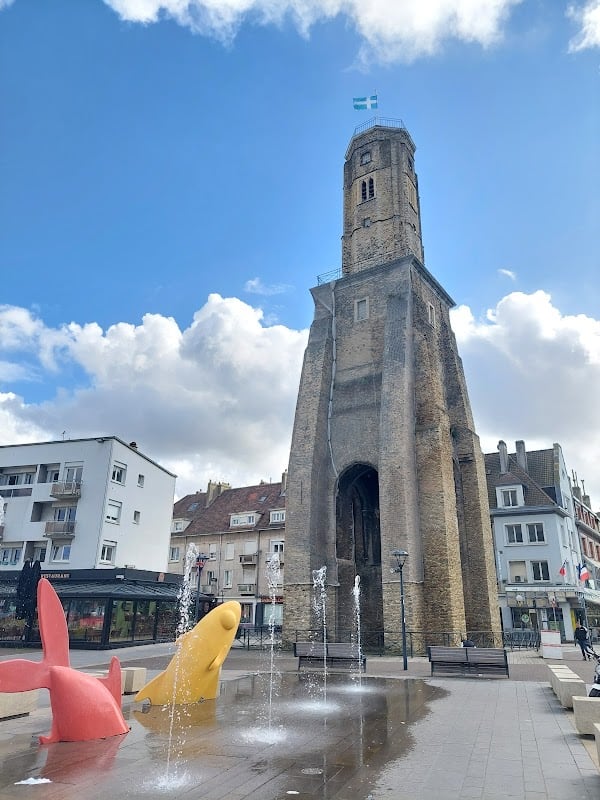 Restaurant Café de la tour à Calais, France
