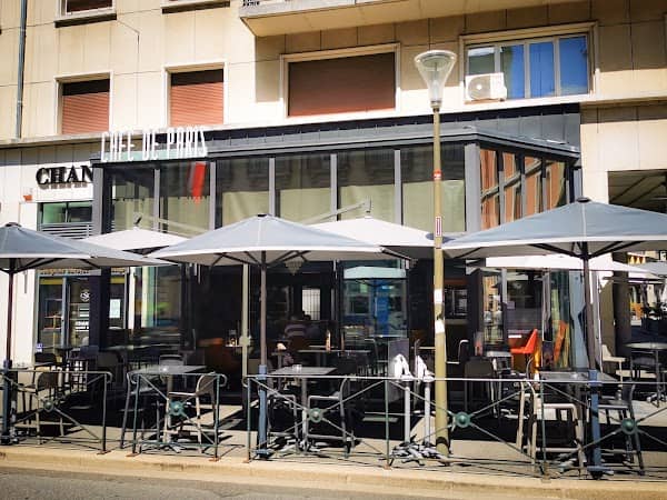 Restaurant Café de Paris à Chambéry, France