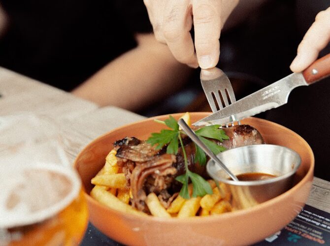 Restaurant Café de Paris à Châteauroux, France