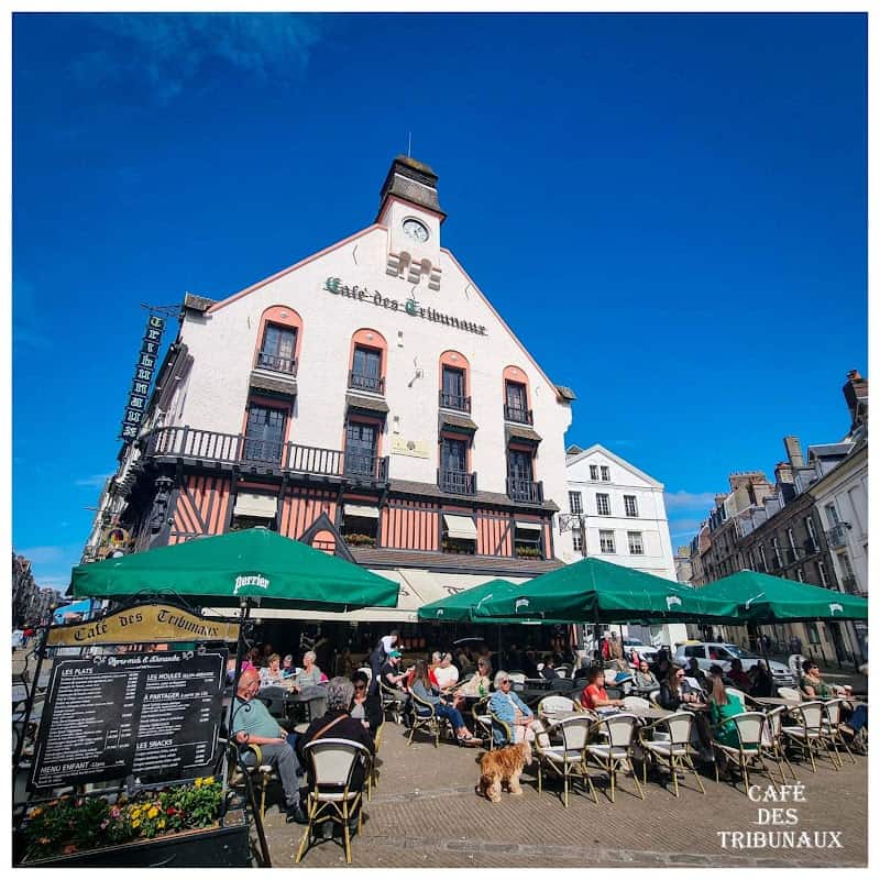 Restaurant Café des Tribunaux à Dieppe, France