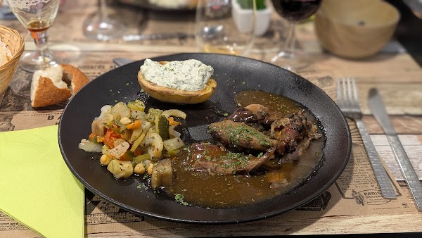 Restaurant Café du marché “chez Cynthia” à L'Hôpital, France