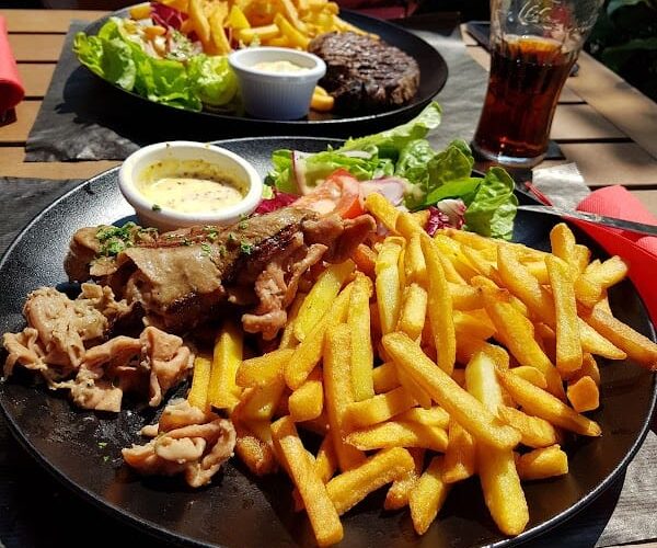 Restaurant Café du Musée à Givet, France