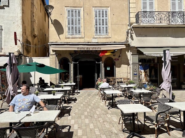 Restaurant Café du Siècle à Carpentras, France