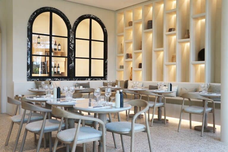 Restaurant Café Laffitte à Valbonne, France — photo 1