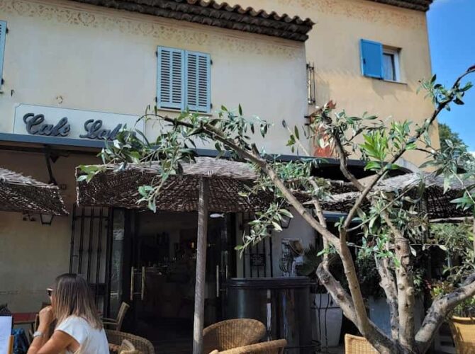 Restaurant Café Latin à Valbonne, France