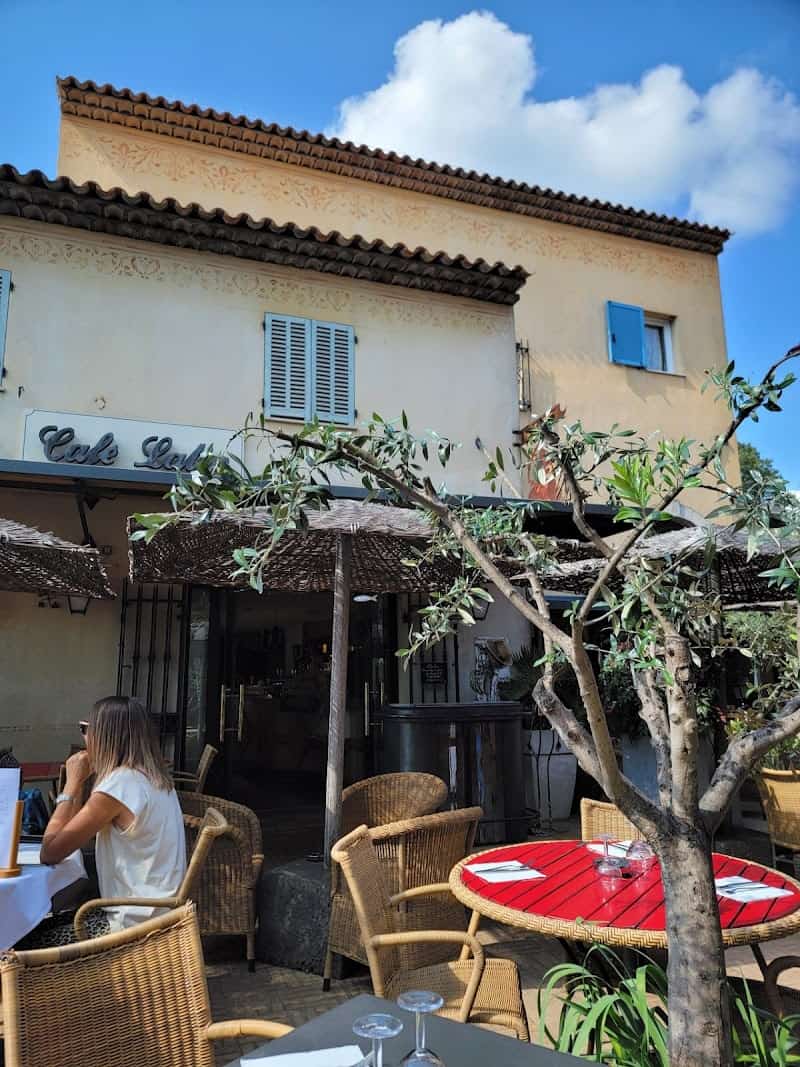 Restaurant Café Latin à Valbonne, France