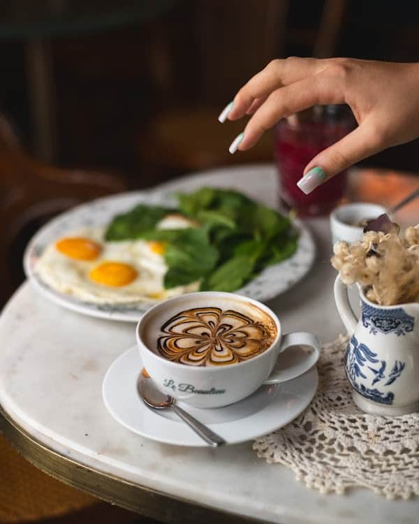 Restaurant Café Le Beaulieu à Beaulieu-sur-Mer, France