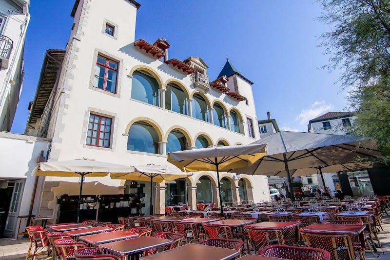 Café | Restaurant Le Suisse à Saint-Jean-de-Luz, France