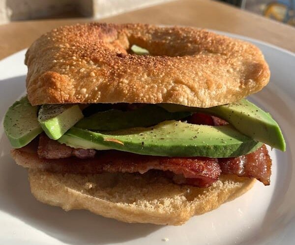 Café Vélo Nevers (restaurant & chambres) à Nevers, France