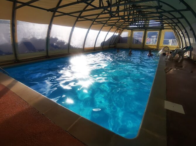 Restaurant Camping Belvédère de l’Obiou **** à Saint-Laurent-en-Beaumont, France