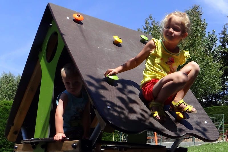 Restaurant Camping Belvédère de l’Obiou **** à Saint-Laurent-en-Beaumont, France