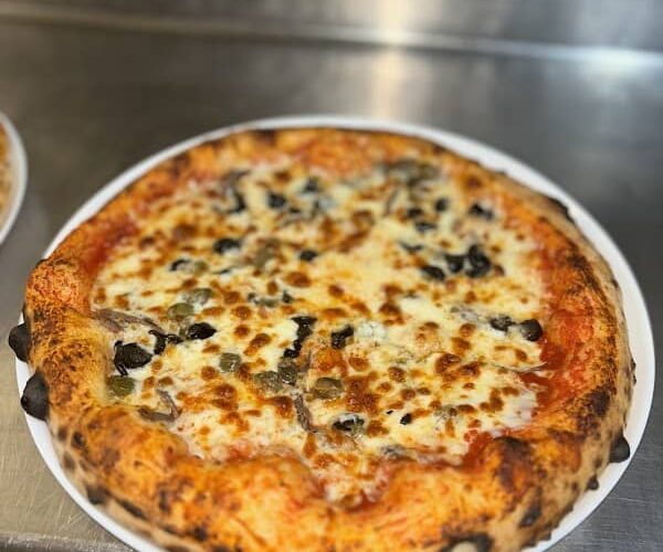 Restaurant Capo Pizza à Neufchâteau, France