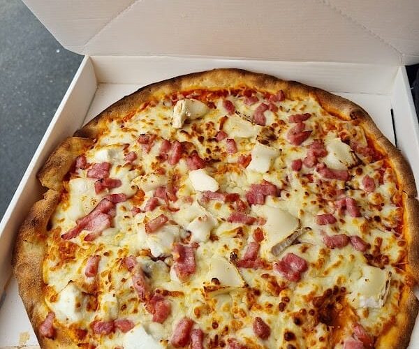 Restaurant Captain’pizza à Hennebont, France